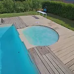 Дом отдыха In With Pool & Forest Монтелаббате