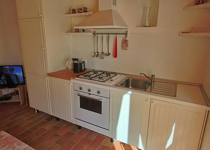 In With Pool & Forest * Montelabbate