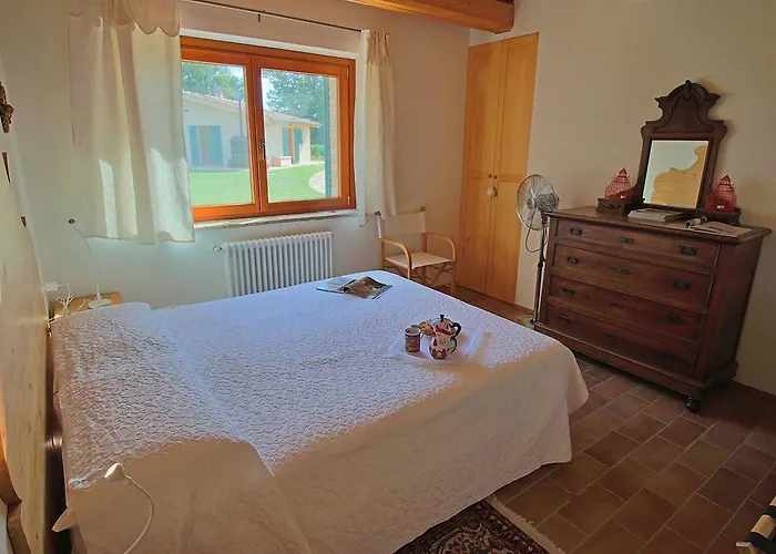 Сasa de vacaciones In With Pool & Forest *