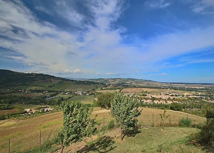 In With Pool & Forest Montelabbate