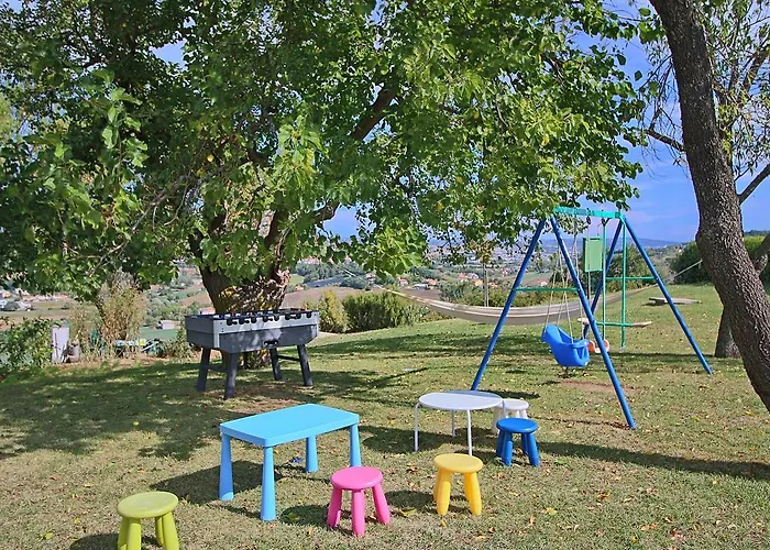 Сasa de vacaciones In With Pool & Forest Montelabbate