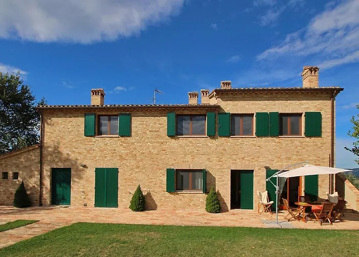 In With Pool & Forest *